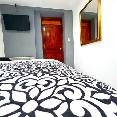Accel Hotel La Quinta Ibarra Eksteriør bilde