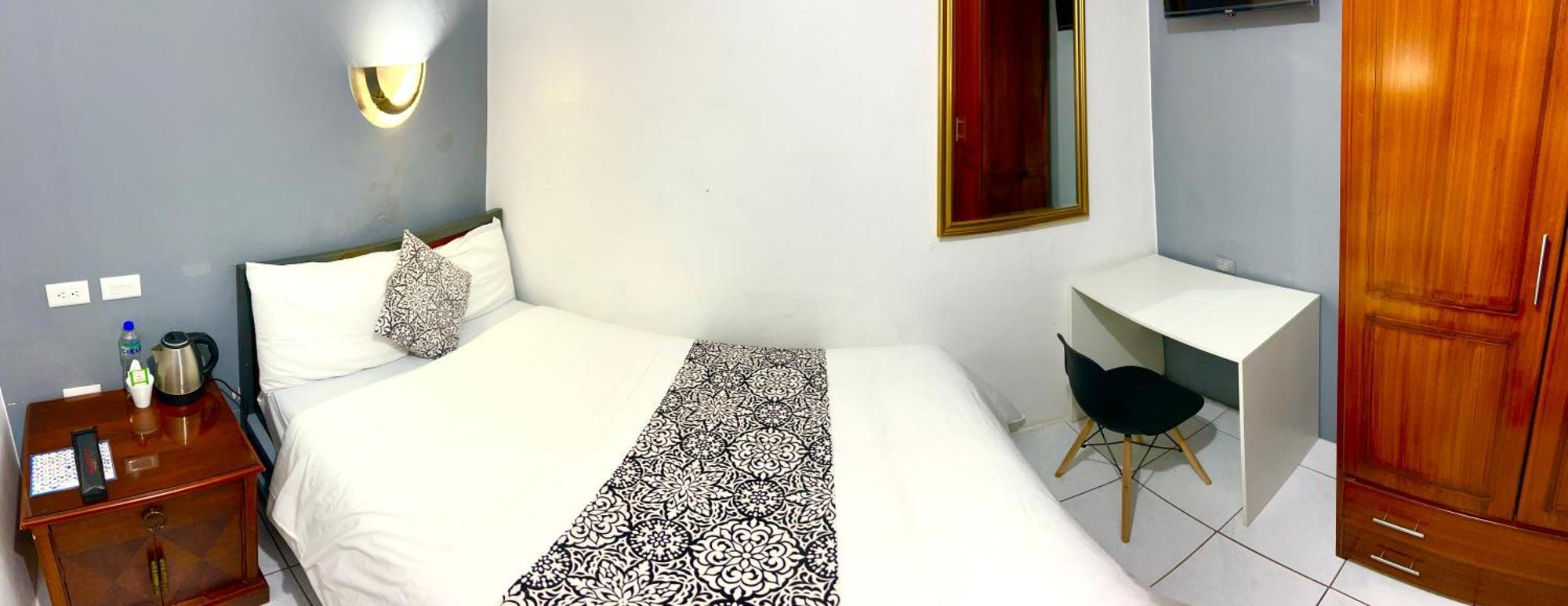 Accel Hotel La Quinta Ibarra Eksteriør bilde