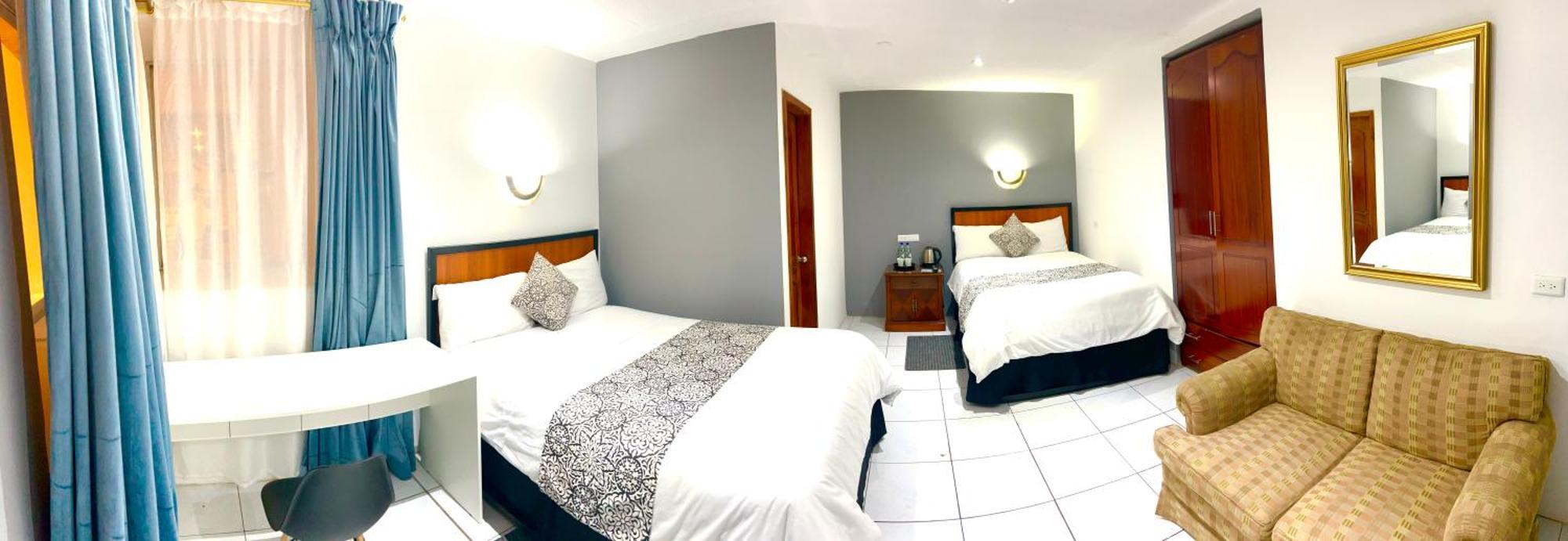 Accel Hotel La Quinta Ibarra Eksteriør bilde