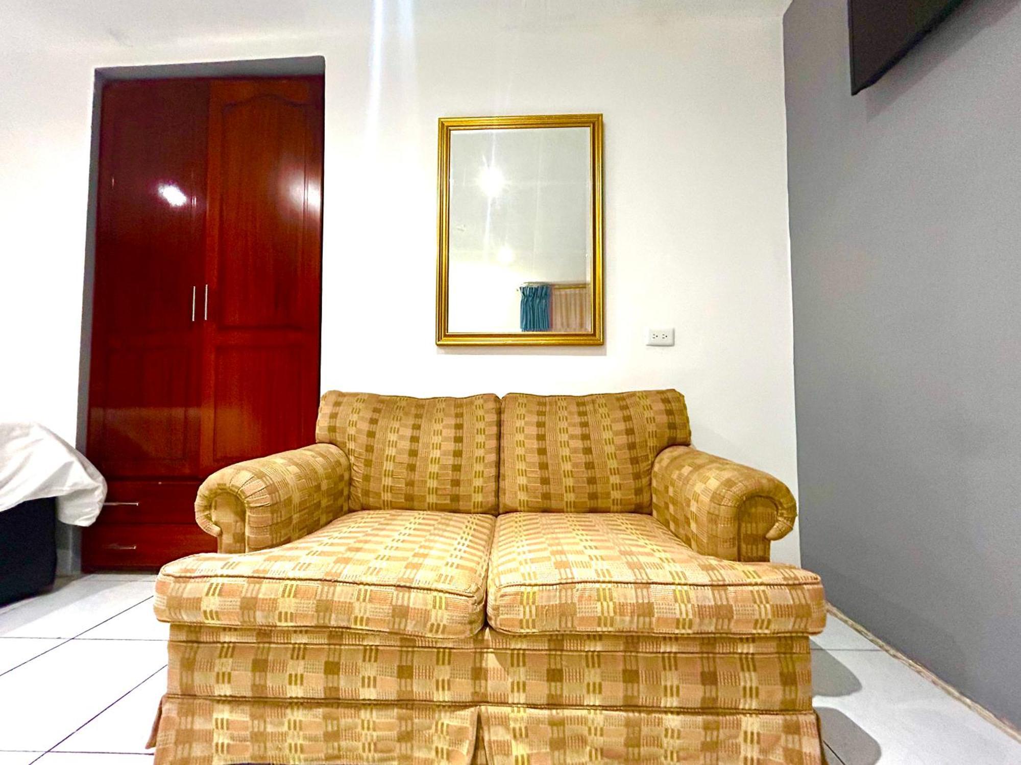 Accel Hotel La Quinta Ibarra Eksteriør bilde