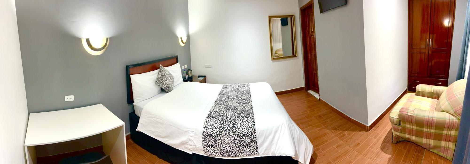 Accel Hotel La Quinta Ibarra Eksteriør bilde