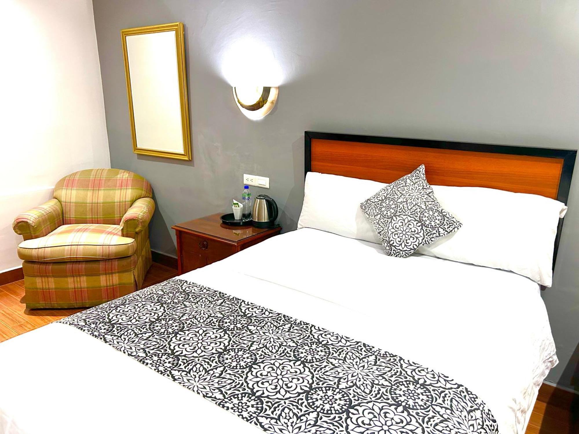 Accel Hotel La Quinta Ibarra Eksteriør bilde