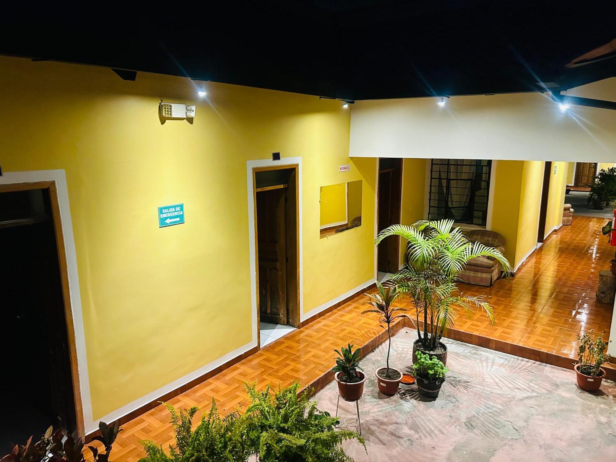 Accel Hotel La Quinta Ibarra Eksteriør bilde